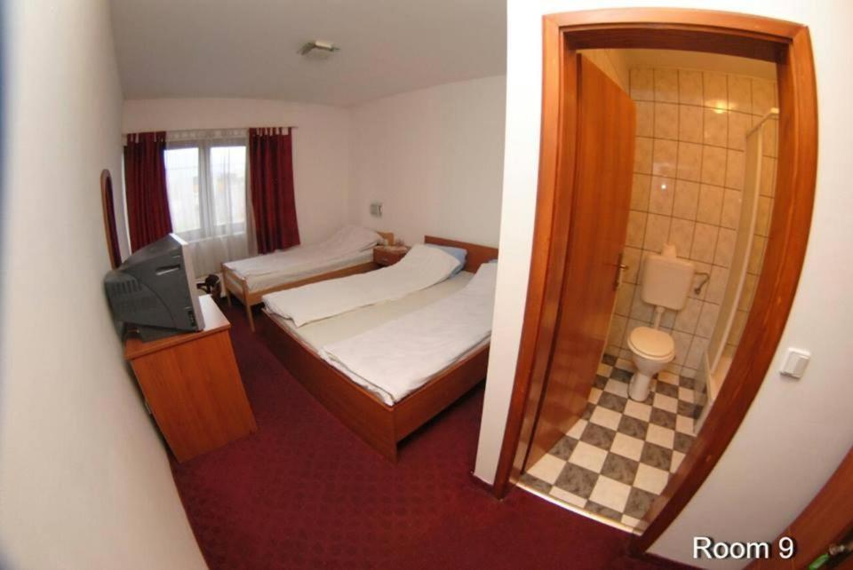 Motel Bella Italia อิลิดชา ภายนอก รูปภาพ